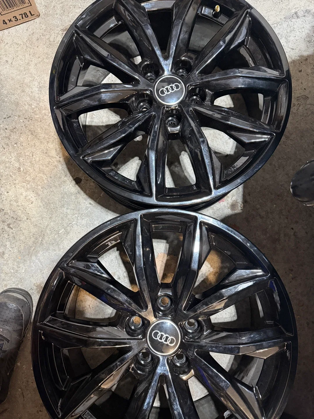 OEM AUDI RIMS 17 inch image indicator(2)