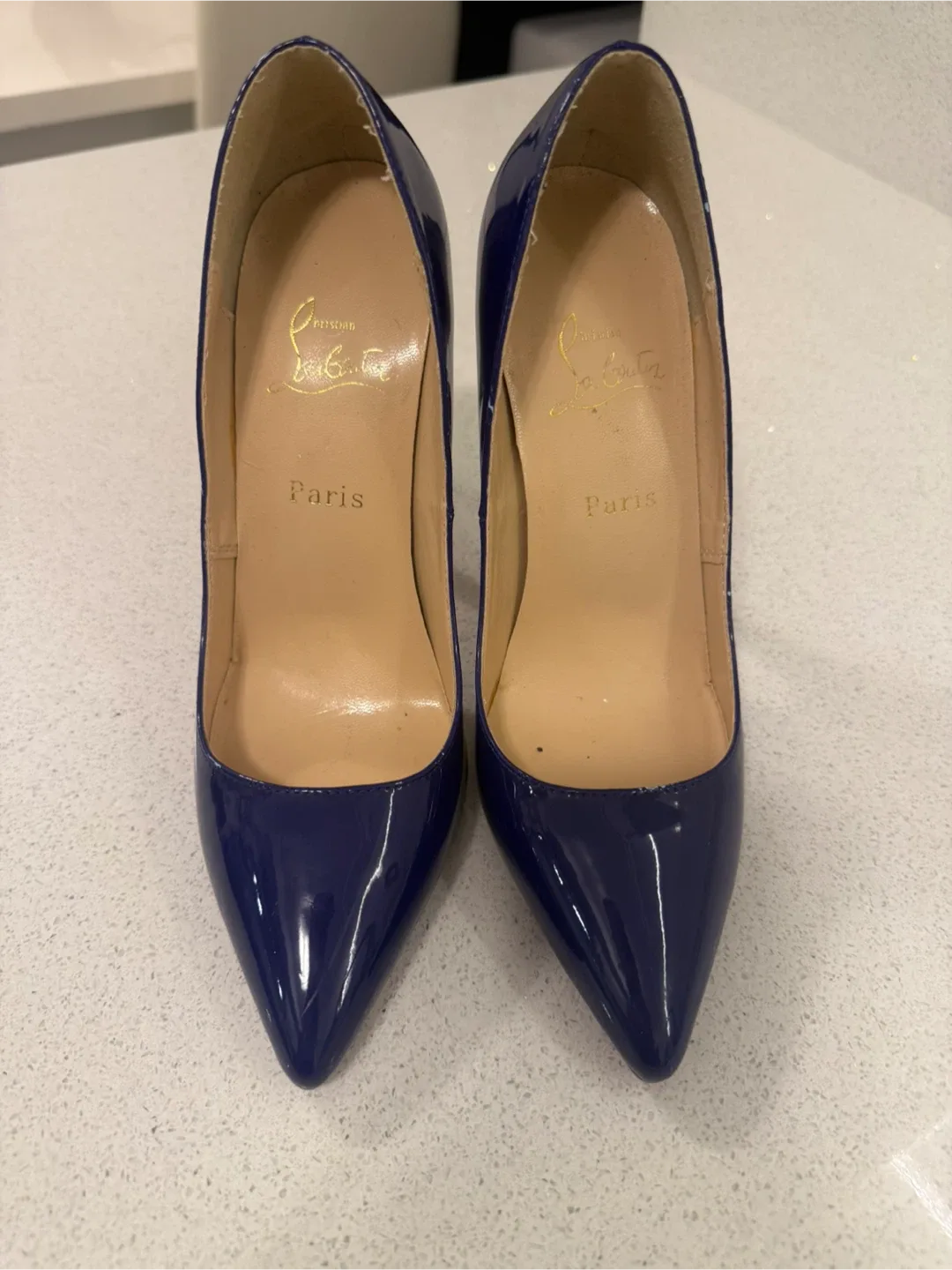 Red bottoms heels size 38 80$ OBO image indicator(5)