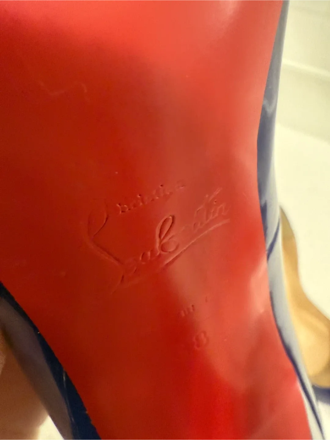 Red bottoms heels size 38 80$ OBO image indicator(3)