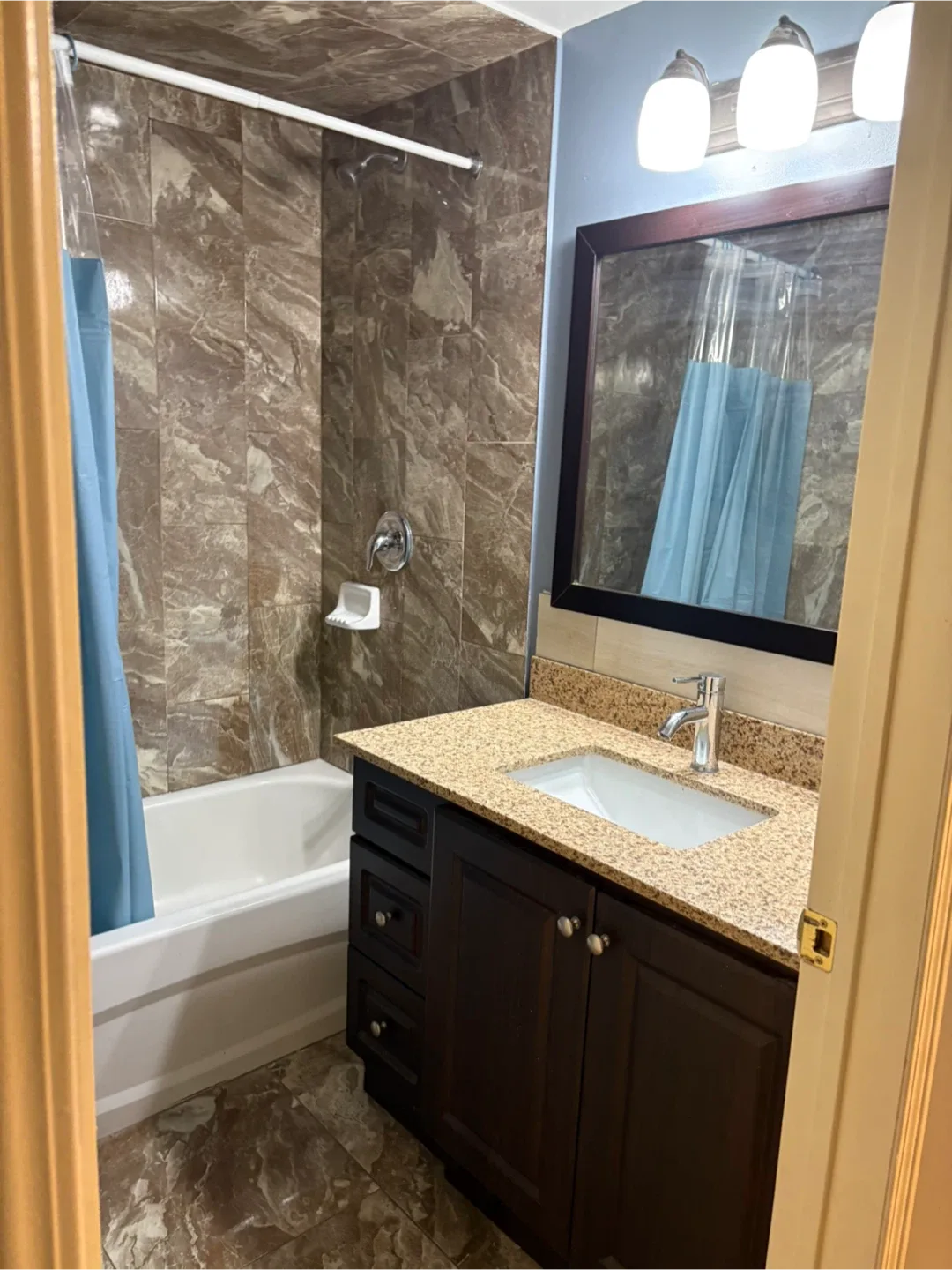 Legal basement for rent image indicator(4)