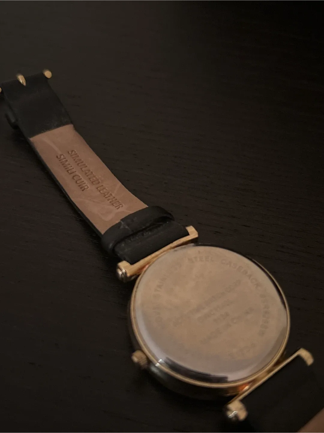 Black Leather watch image indicator(2)