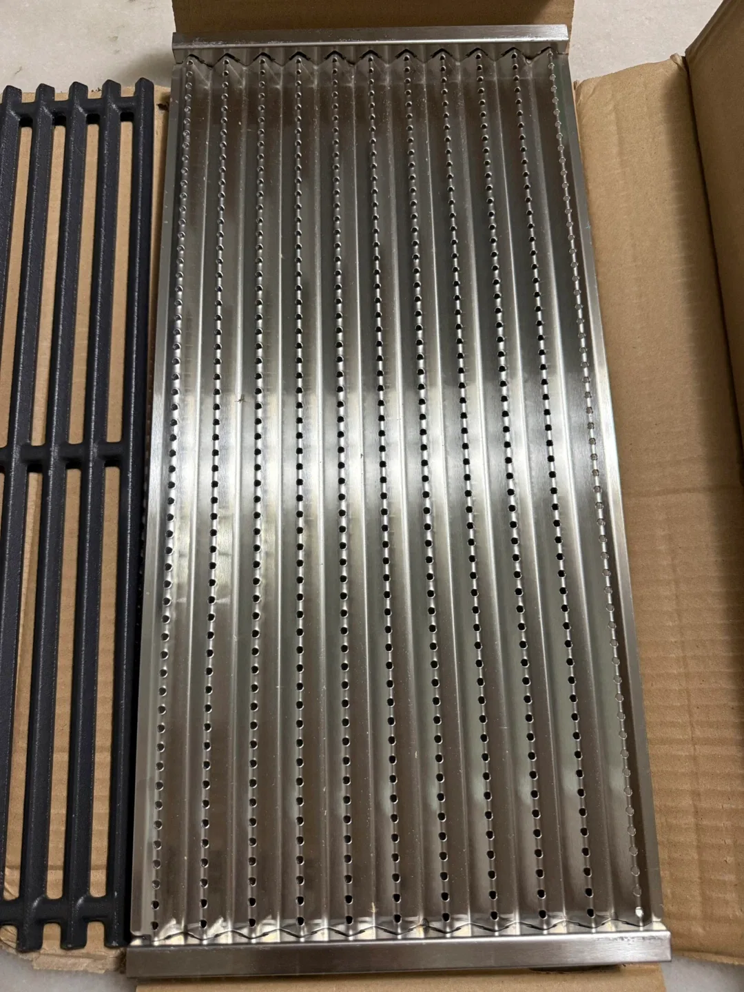 NEW Grill Grates for Charbroil Tru-Infrared Models image indicator(3)