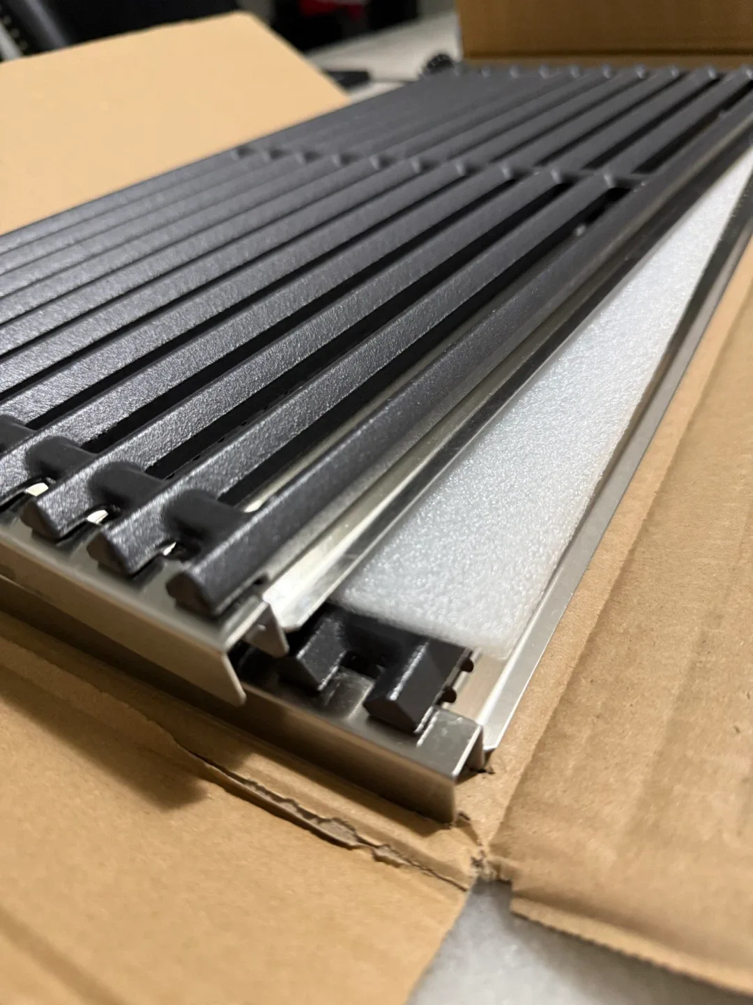 NEW Grill Grates for Charbroil Tru-Infrared Models image indicator(5)