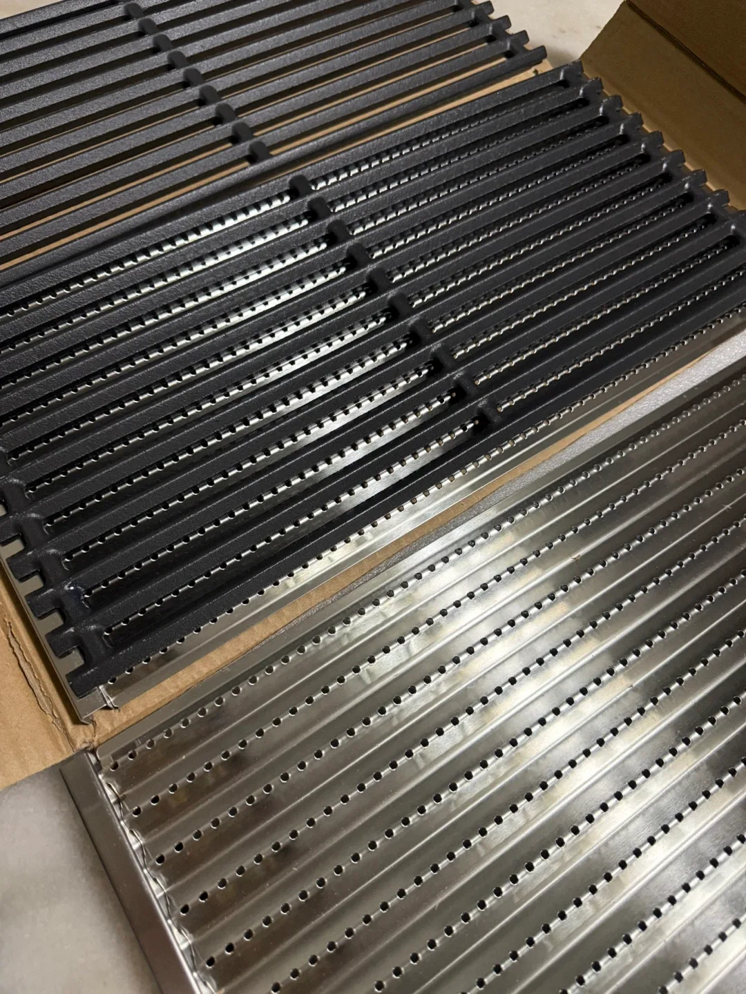 NEW Grill Grates for Charbroil Tru-Infrared Models image indicator(4)