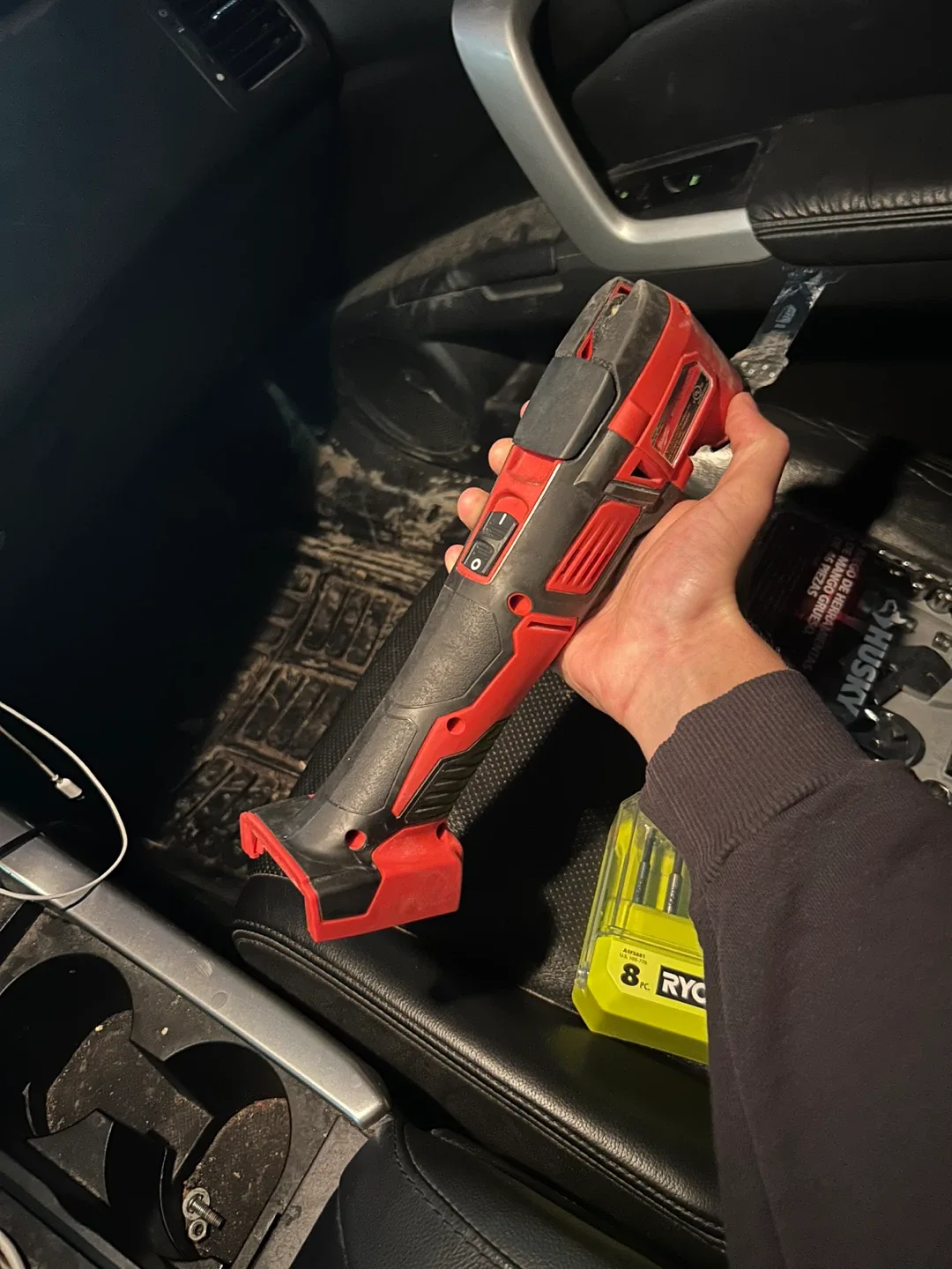 Milwaukee Oscillating Multi-Tool image indicator(2)