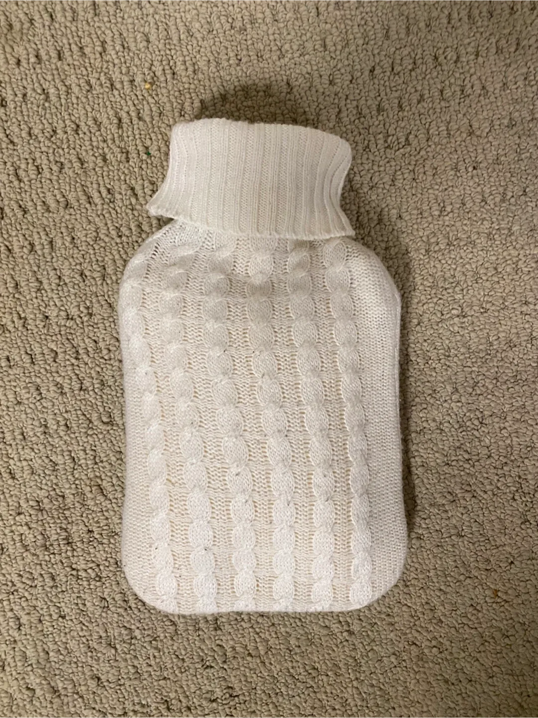 Hot Water Bottle with Knit Cover image indicator(2)