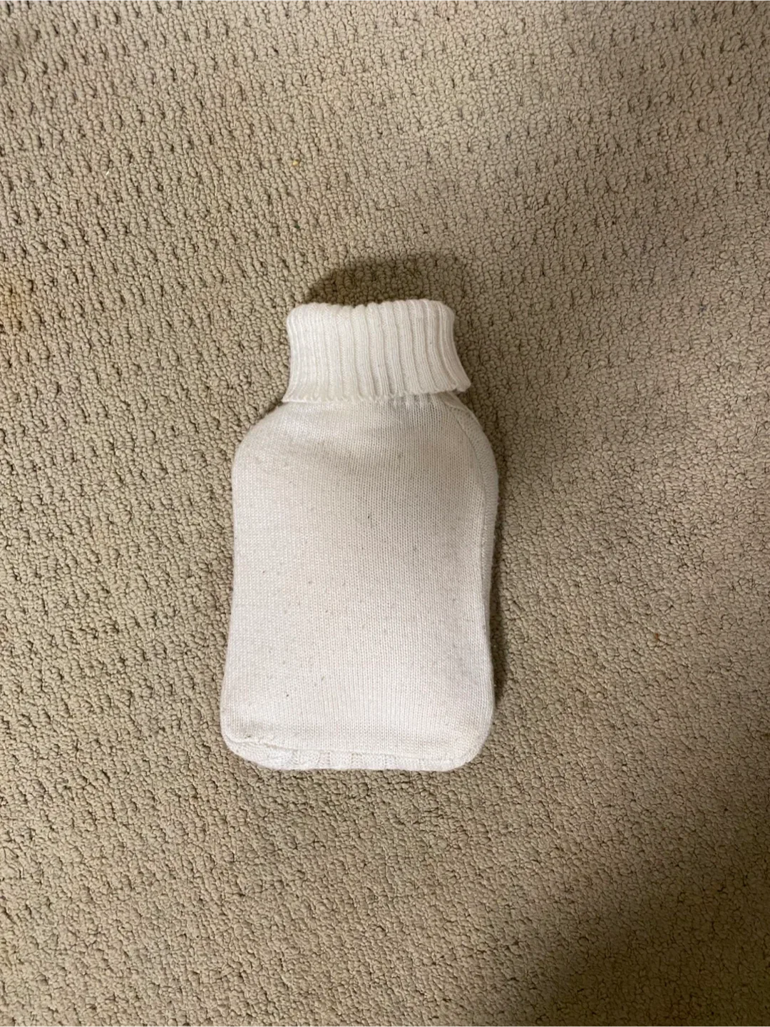 Hot Water Bottle with Knit Cover image indicator(4)