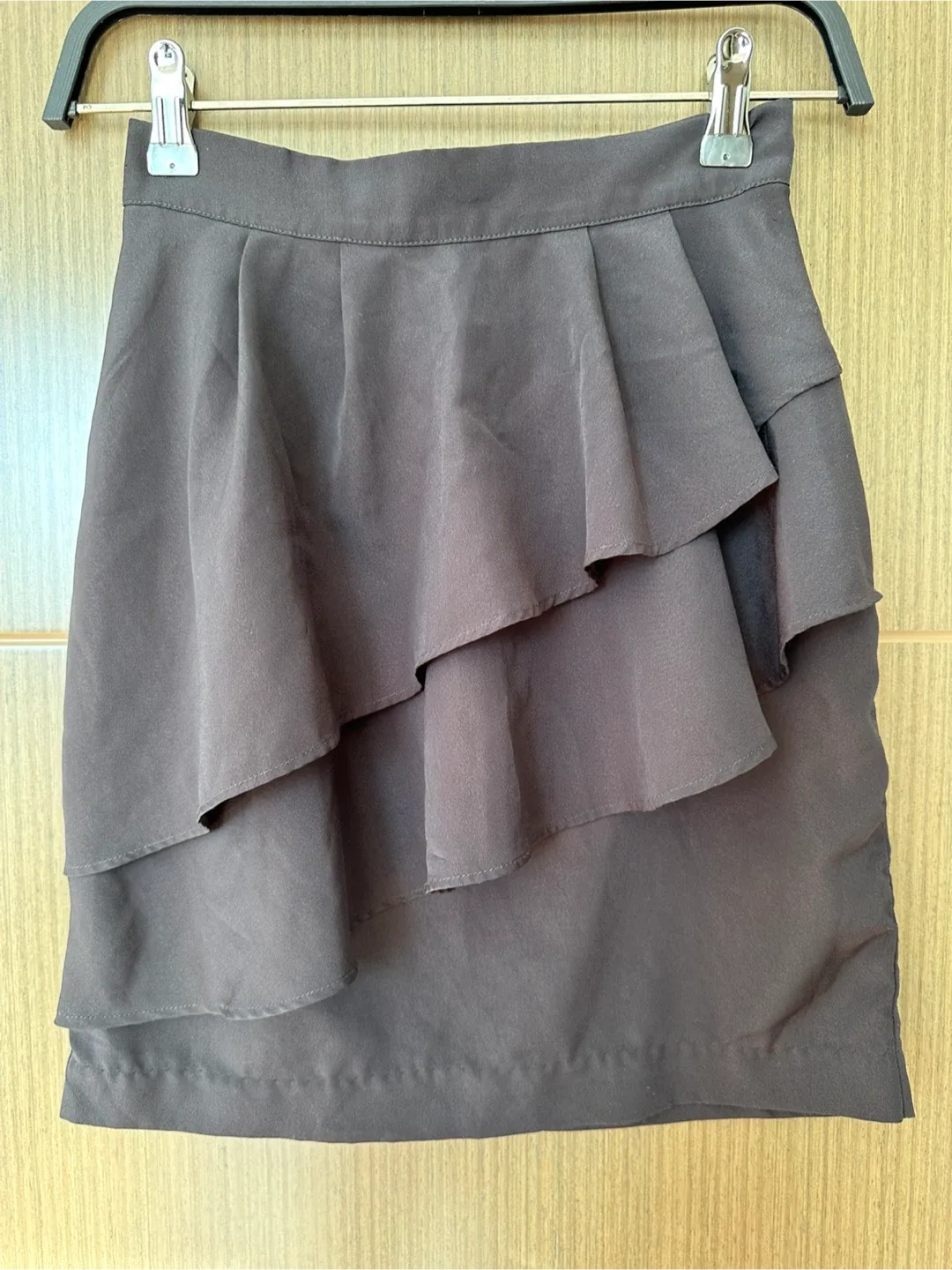 H&M Gray Skirt - Size US 2
