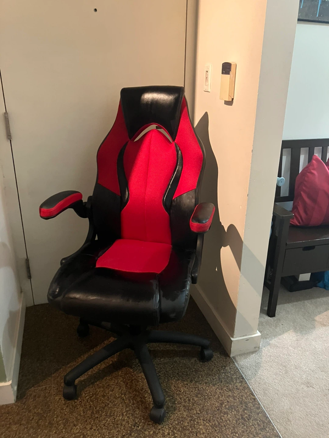 Like NEW Gaming Chair - red & black - photo 4