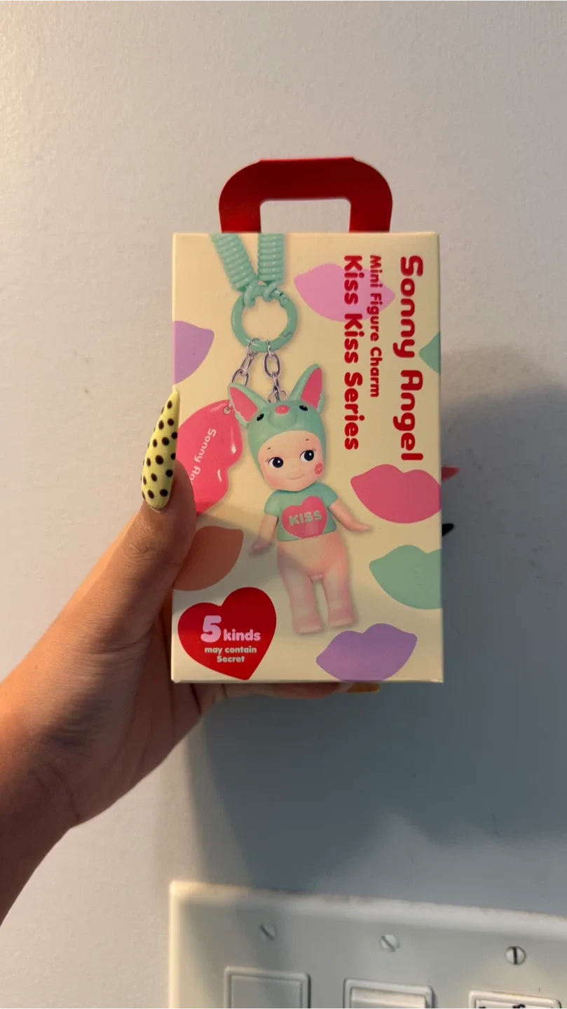 Sonny Angel Mini Figure Charm - Kiss Kiss Series