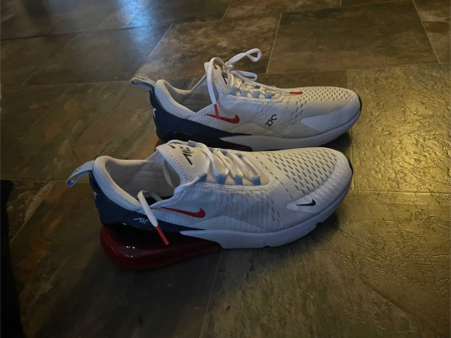 Nike Air Max 270 - White/Red/Blue