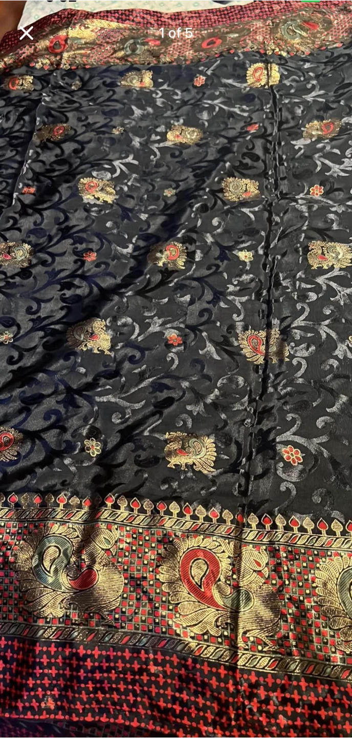 Black & Gold Patterned Sari - photo 2