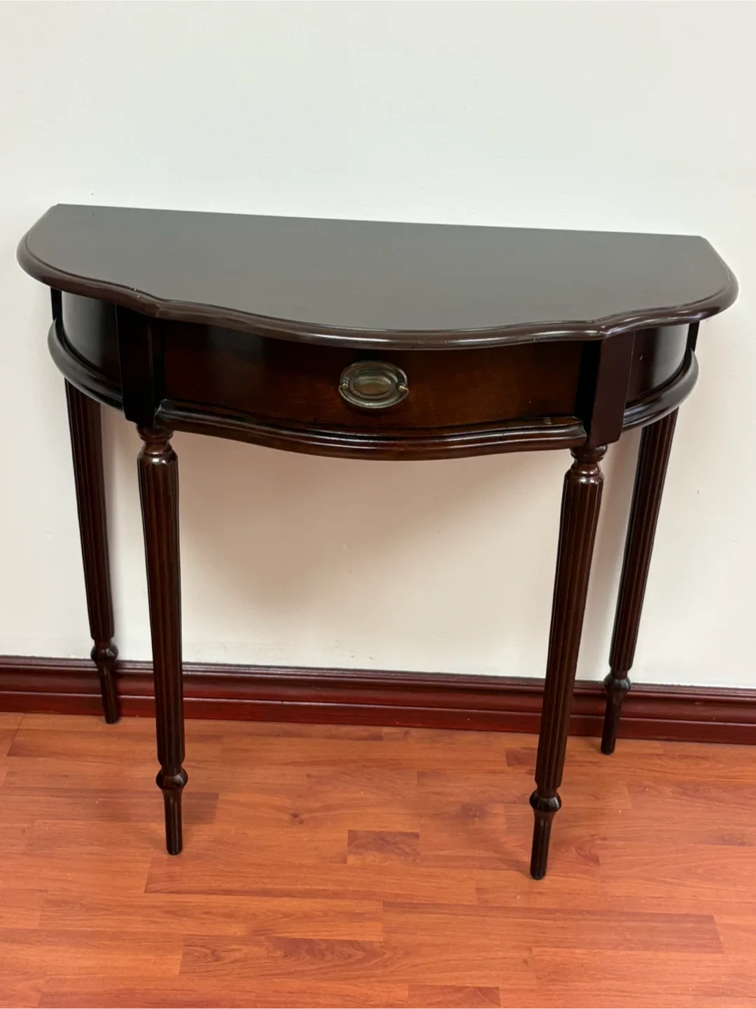 Bombay furniture hall/ console table image indicator(2)