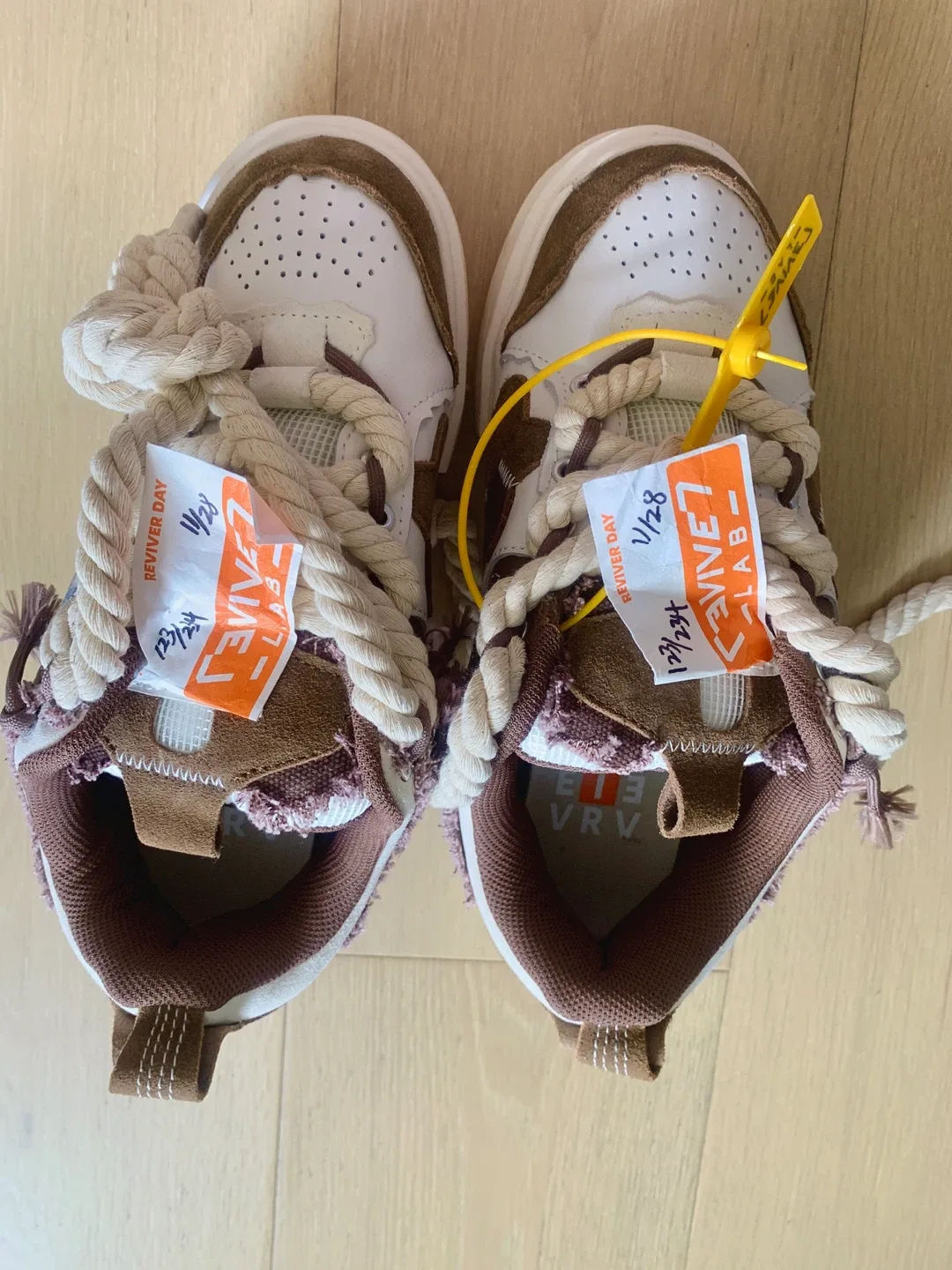 New Revive Lab Brown & White Sneakers Size 37 image indicator(4)