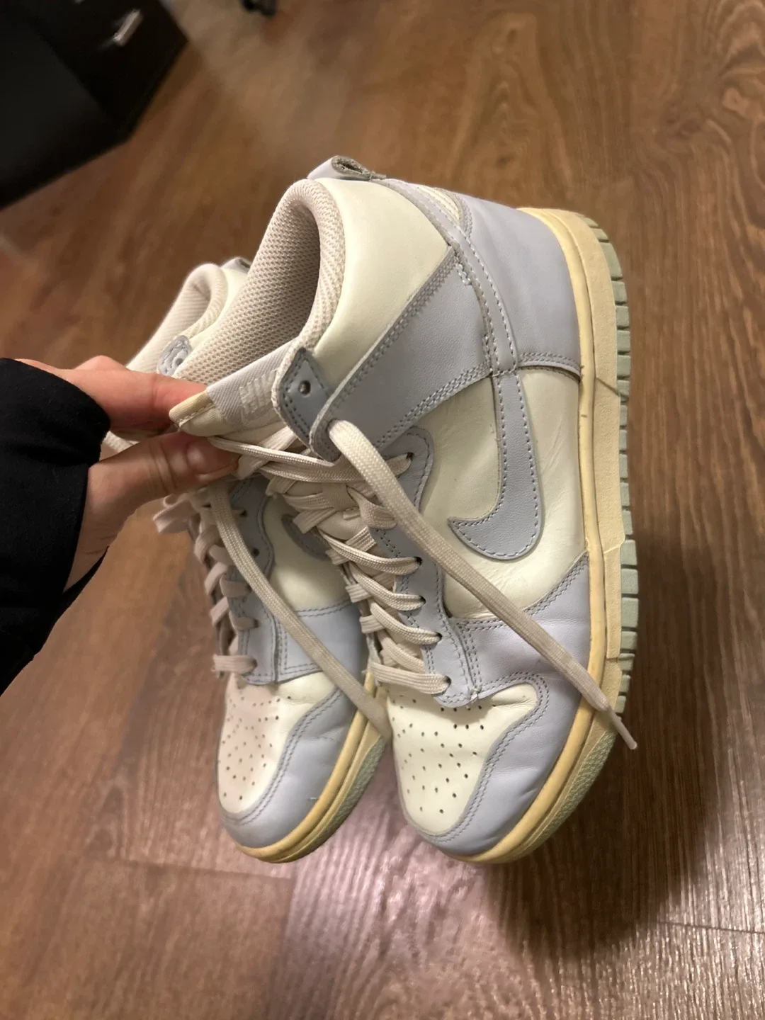 Closet clearout: 10 pairs women’s shoes size 6! image indicator(7)