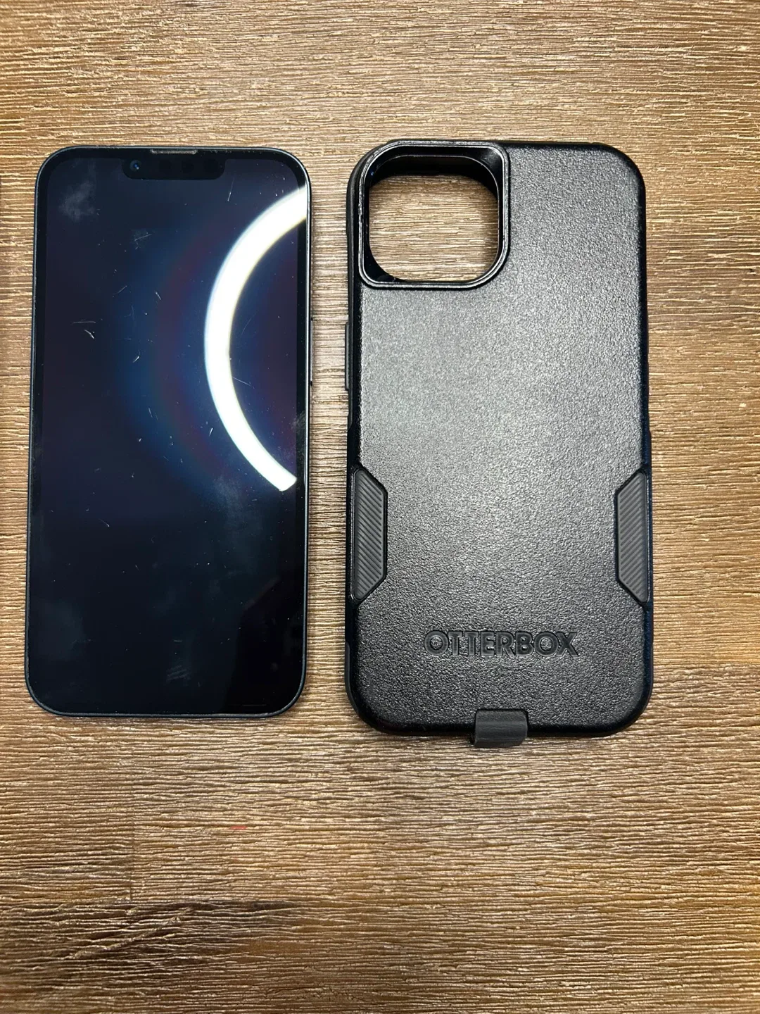 Apple iPhone 14 - Excellent Condition! image indicator(3)