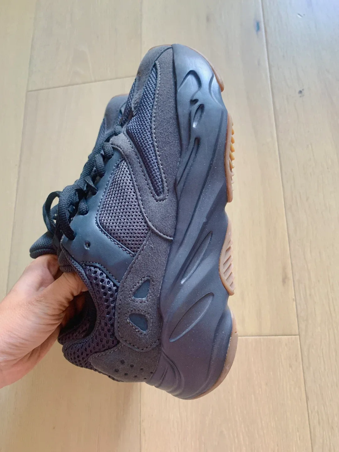 New Boost 700 Utility Black Size US 5 EU 38 image indicator(6)