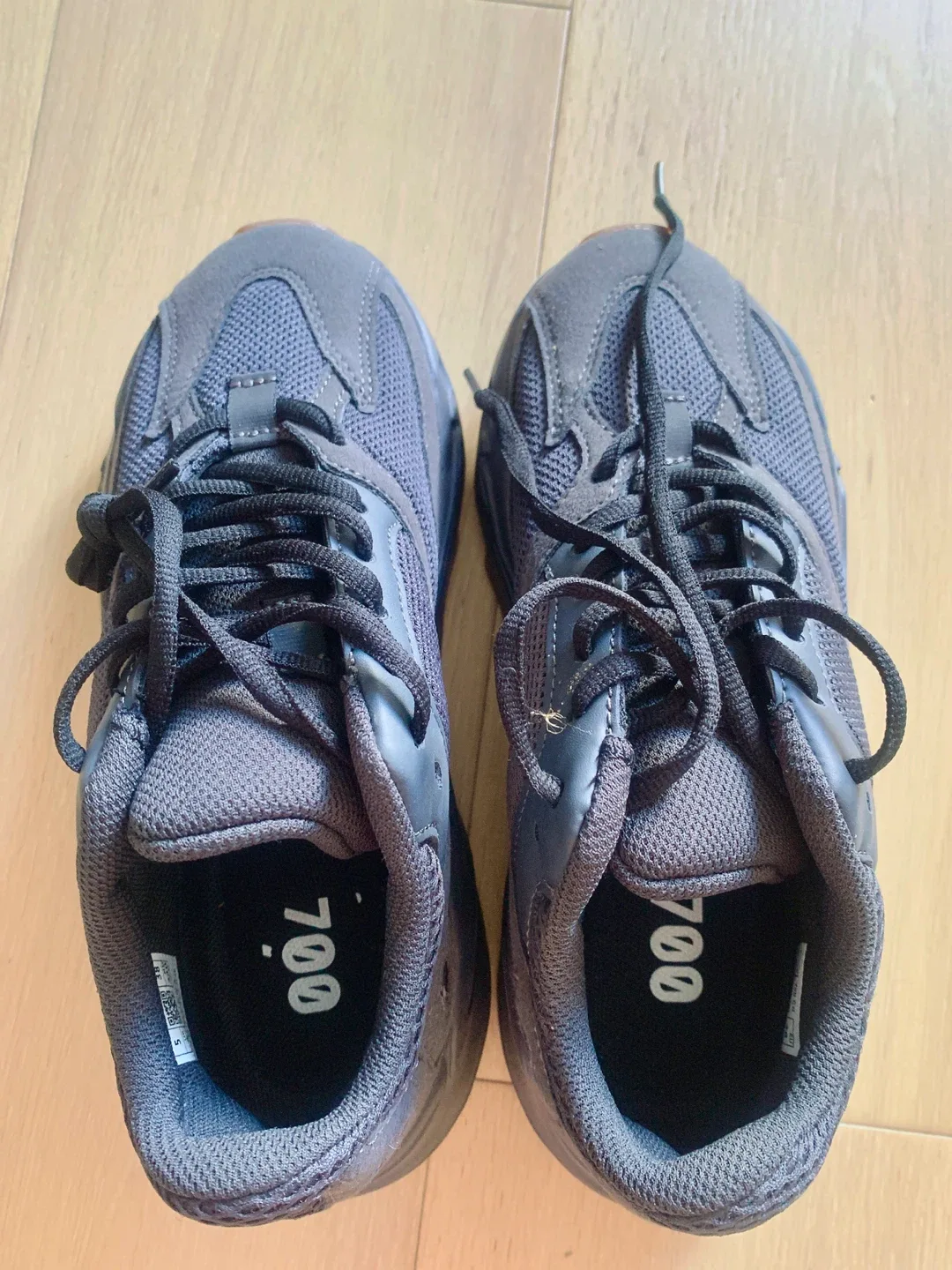 New Boost 700 Utility Black Size US 5 EU 38