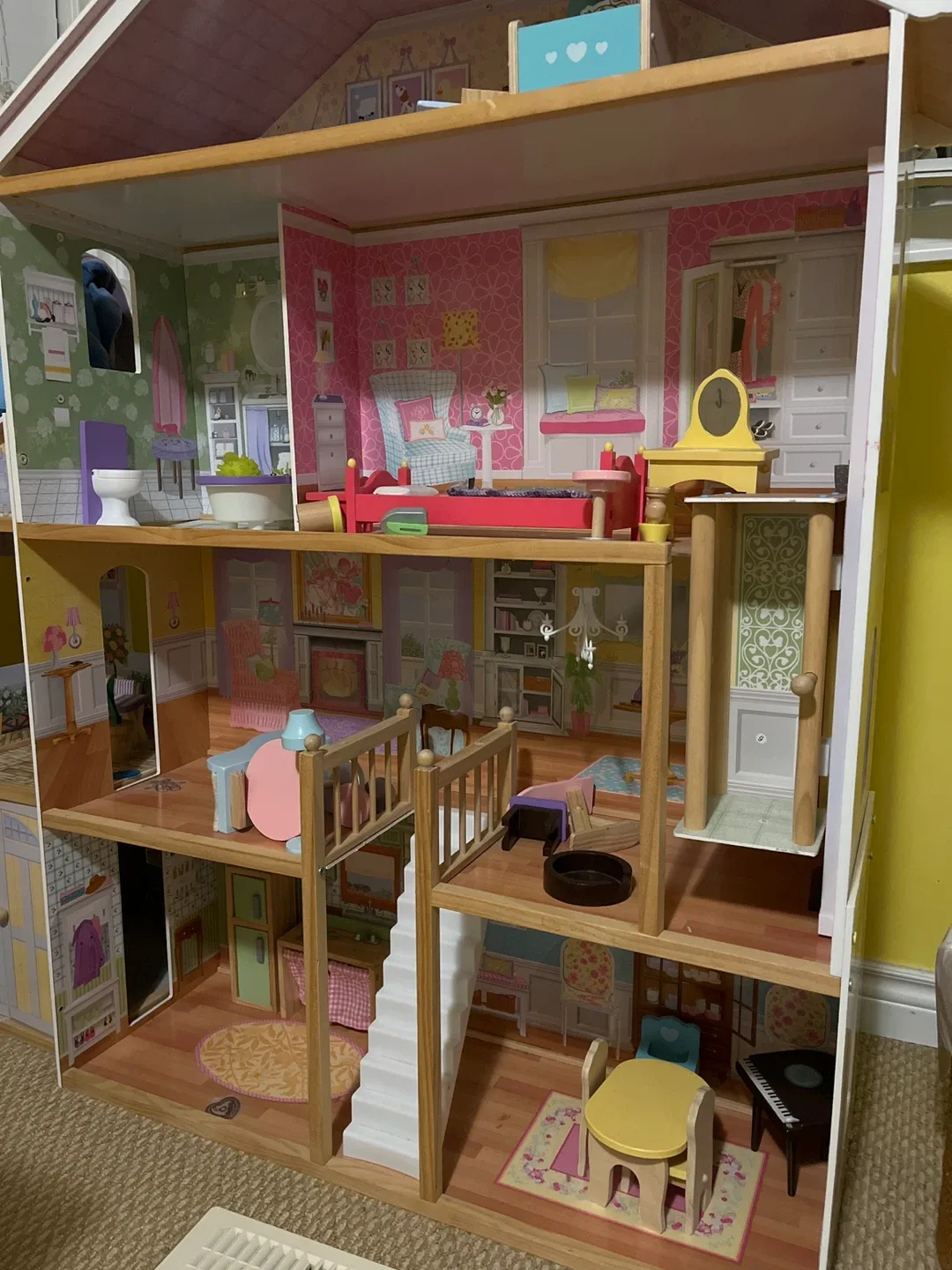 KidKraft Dollhouse