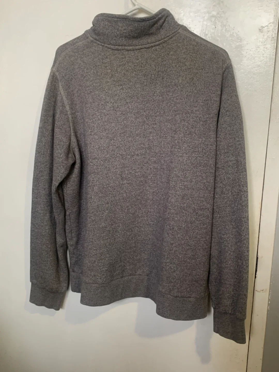 Grey Pullover - mySTYLE image indicator(2)