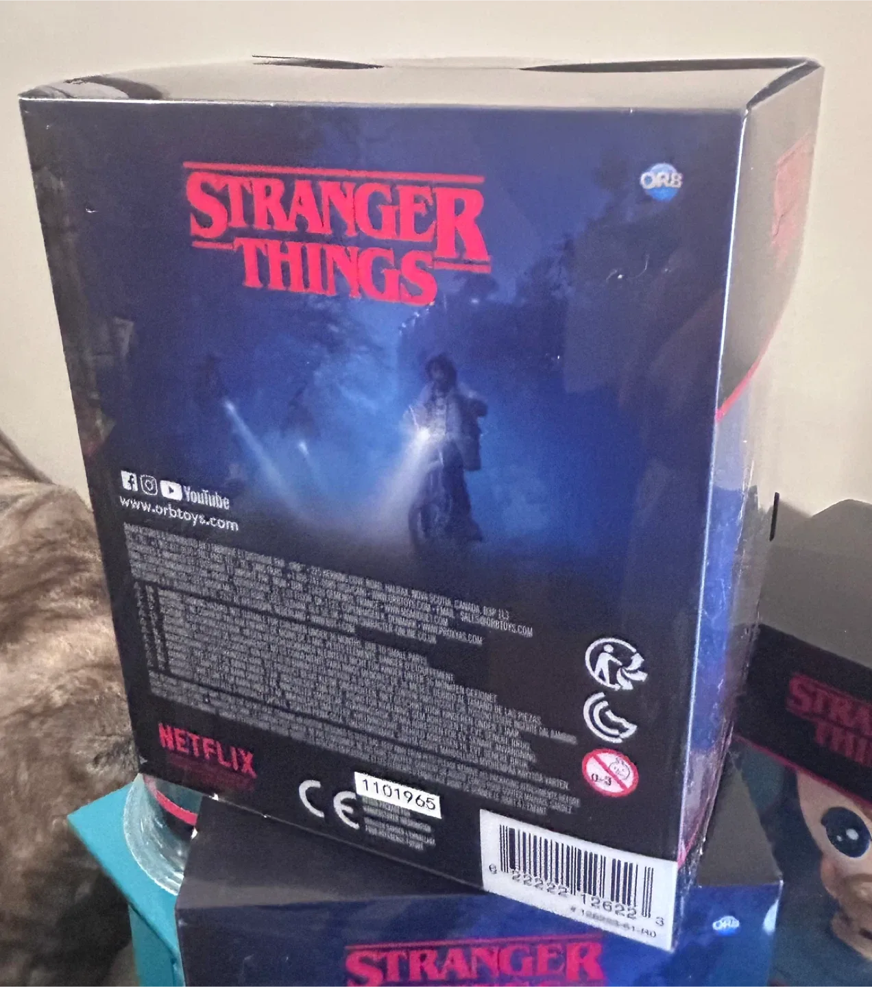 👾NEW Stranger Things Squishies + Alphabet Ball Bundle image indicator(3)