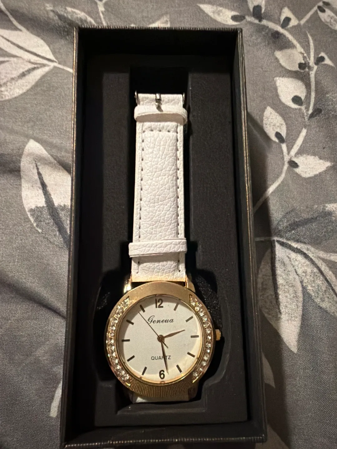 Geneva Quartz White Strap Watch