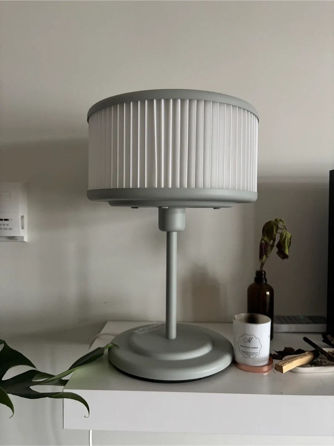 Pleated Table Lamp - Green