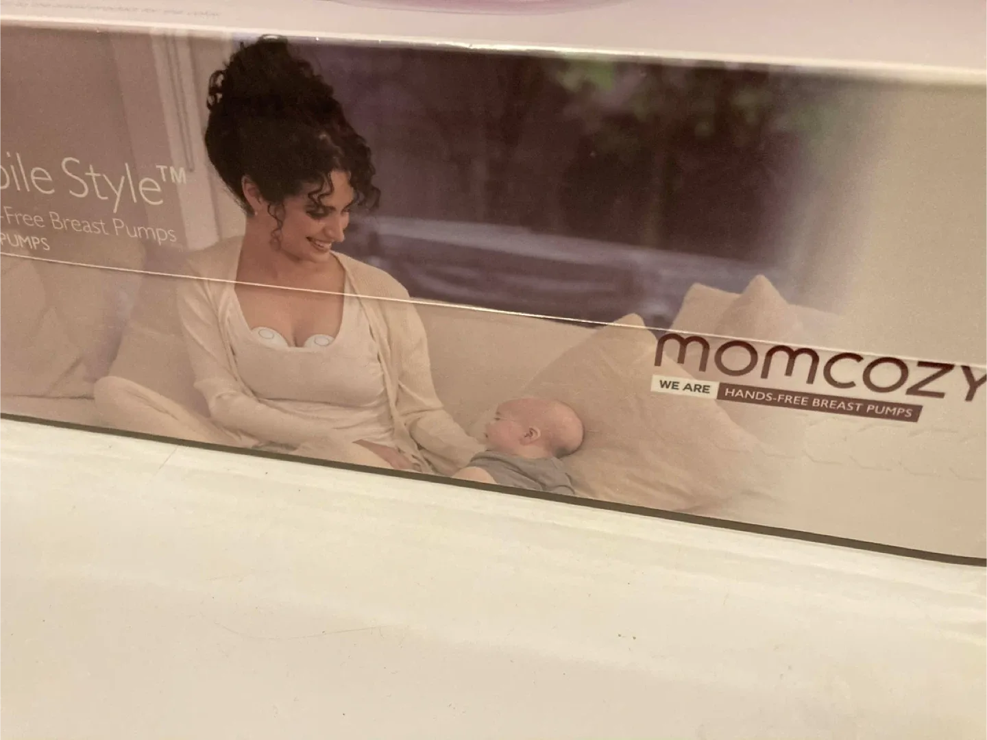 Momcozy Mobile Style Hands-Free Breast Pumps - New image indicator(2)