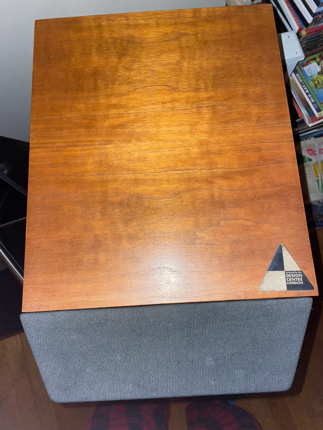 KEF Model 104/2 Speakers - Vintage Audio image indicator(4)