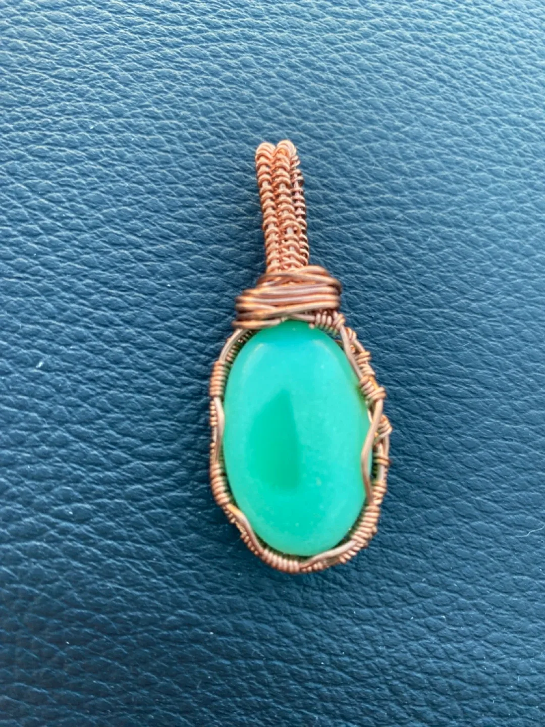 Handmade Green Stone Pendant image indicator(2)