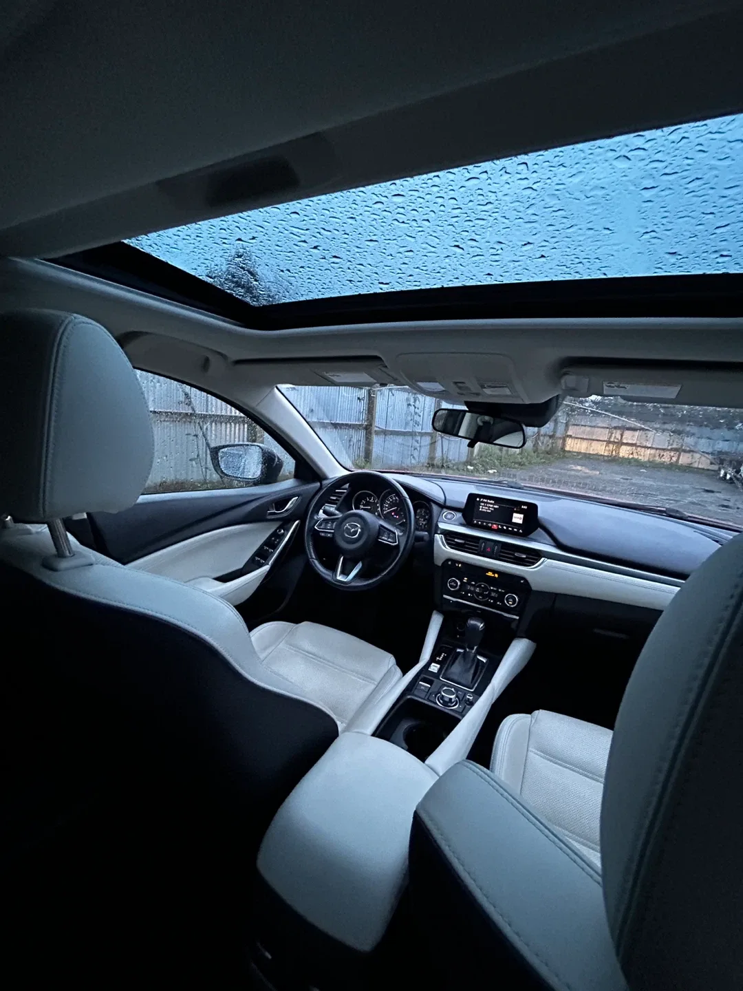 Mazda 6 touring image indicator(2)