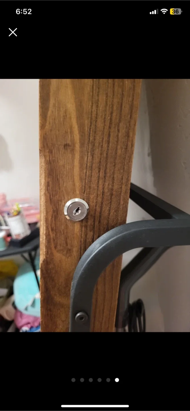 Wooden mirror with lock image indicator(3)