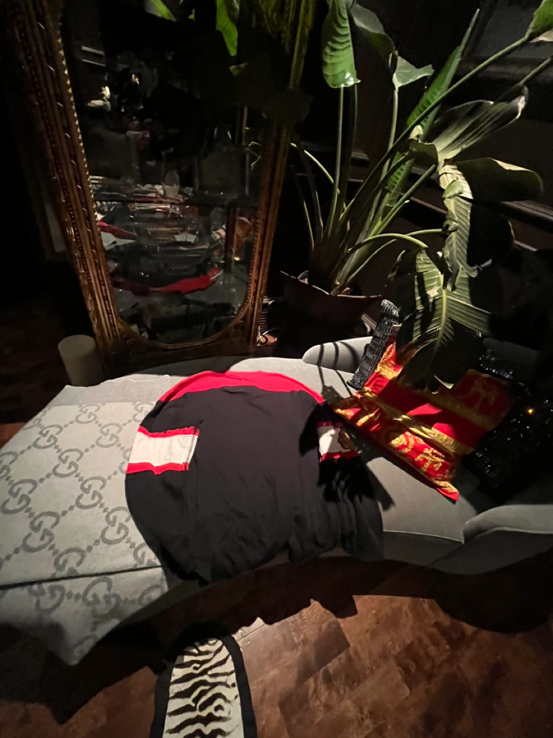 CCM Blackhawks Hockey Jersey - Size S - photo 5