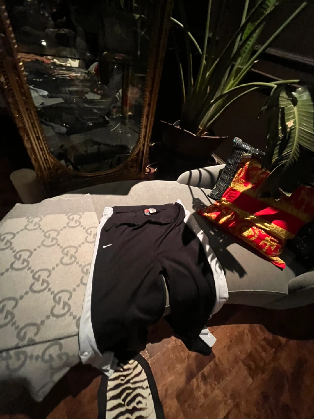 Nike Team Track Pants - XL