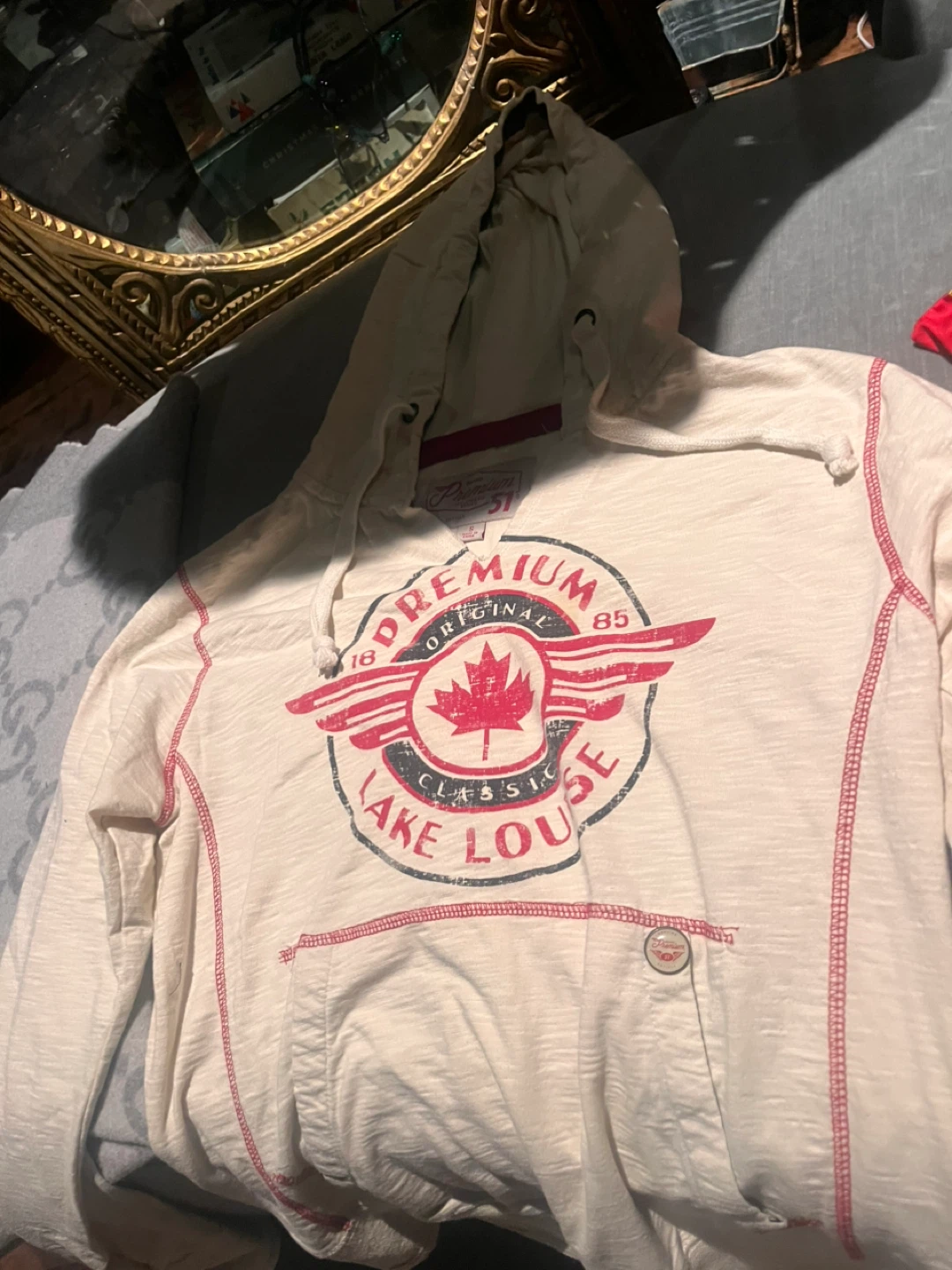Premium Lake Louise Hoodie - Size S - photo 3
