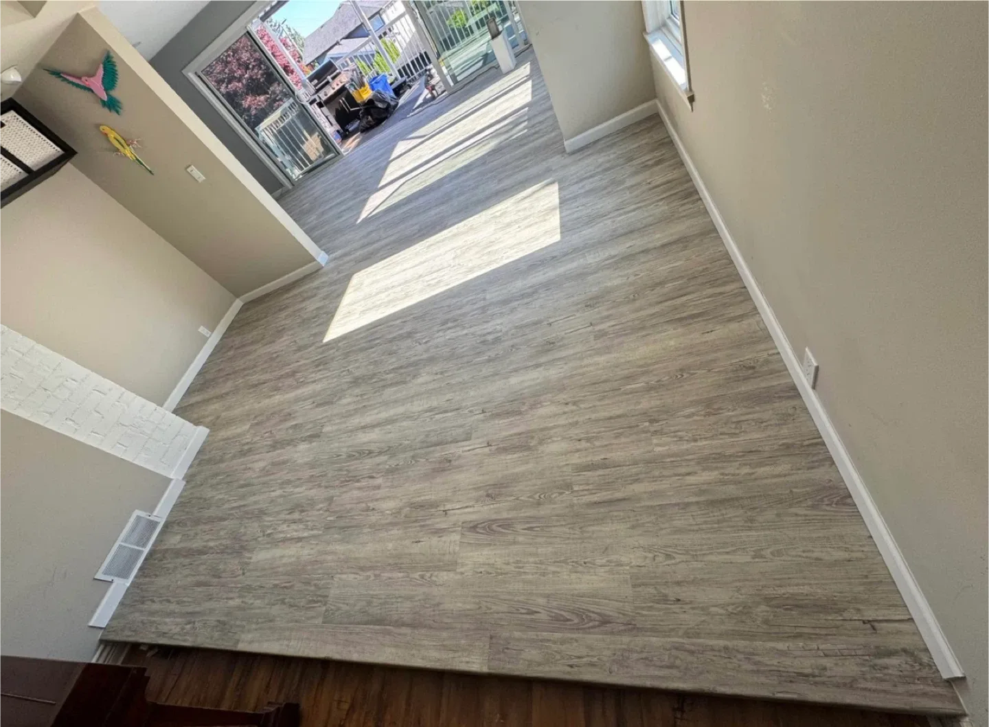 Flooring , stairs , railing installation image indicator(8)