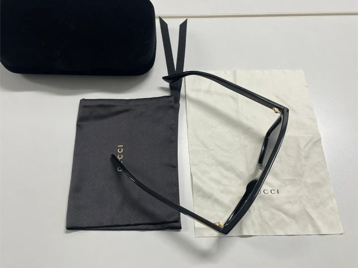 Gucci GG0748S Men's Black Sunglasses image indicator(9)