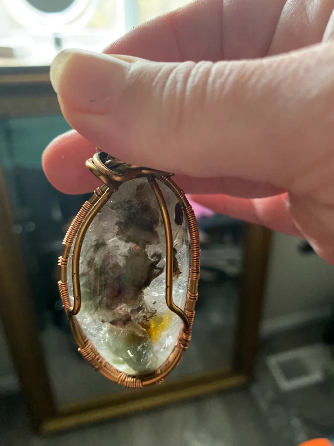 Lodolite  Handmade Copper Wire Wrapped Quartz Pendant image indicator(2)