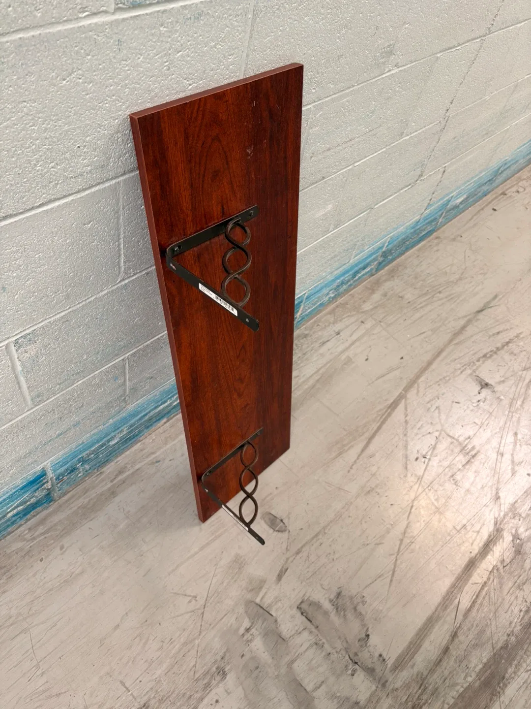 Wooden Wall Shelf with Brackets - Brown image indicator(6)