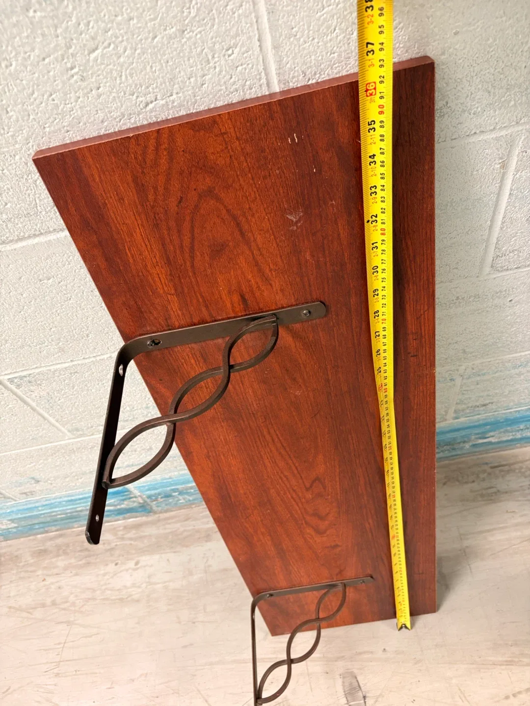 Wooden Wall Shelf with Brackets - Brown image indicator(8)