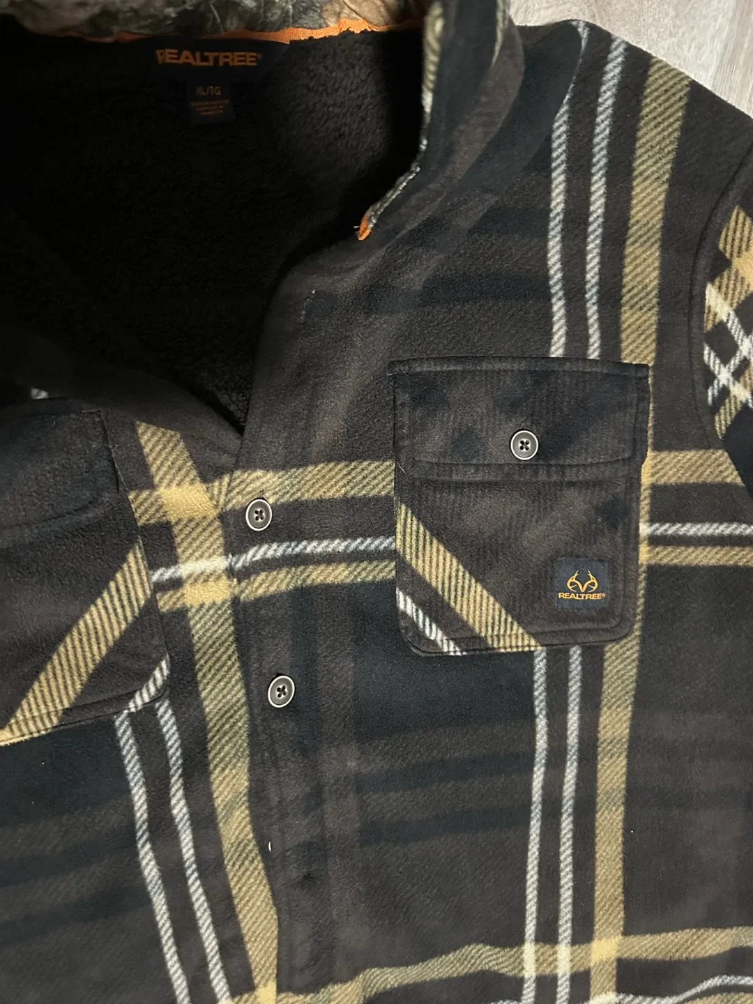 Realtree XL/TG Flannel Shirt image indicator(3)