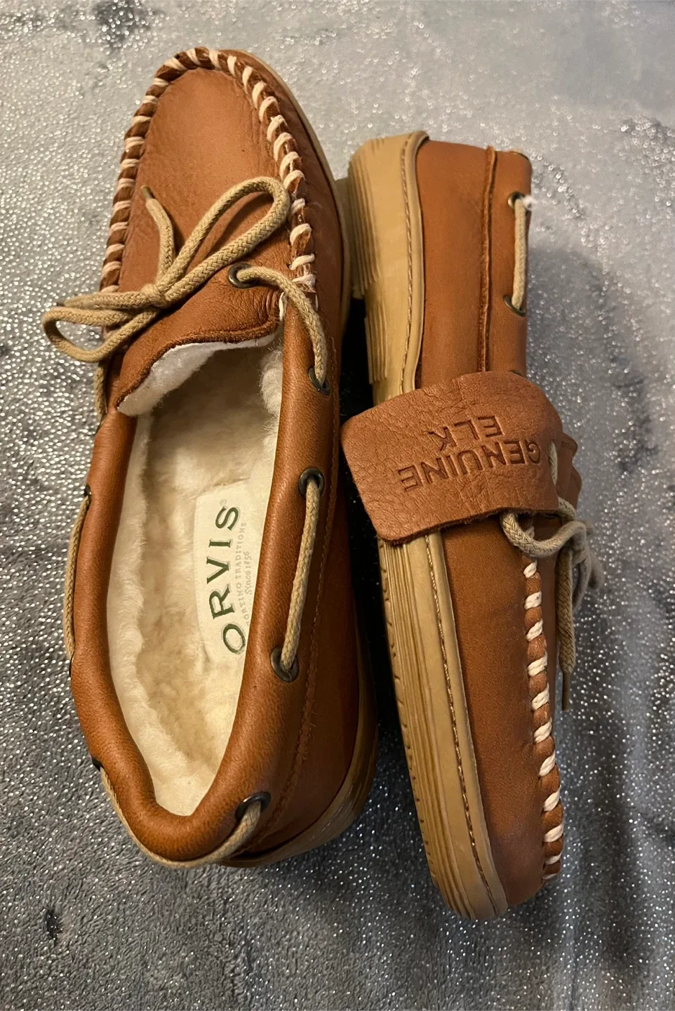 Orvis Leather Moccasin Slippers Women Size 9 image indicator(5)