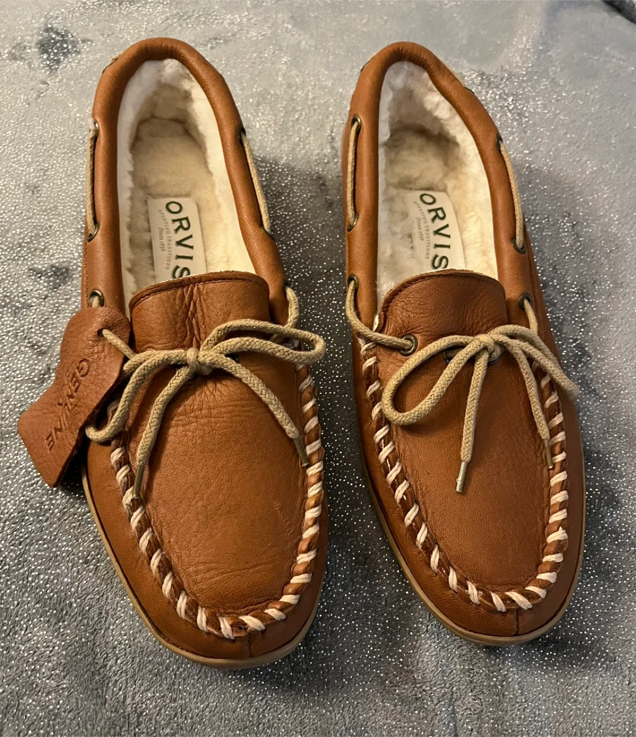 Orvis Leather Moccasin Slippers Women Size 9 image indicator(2)