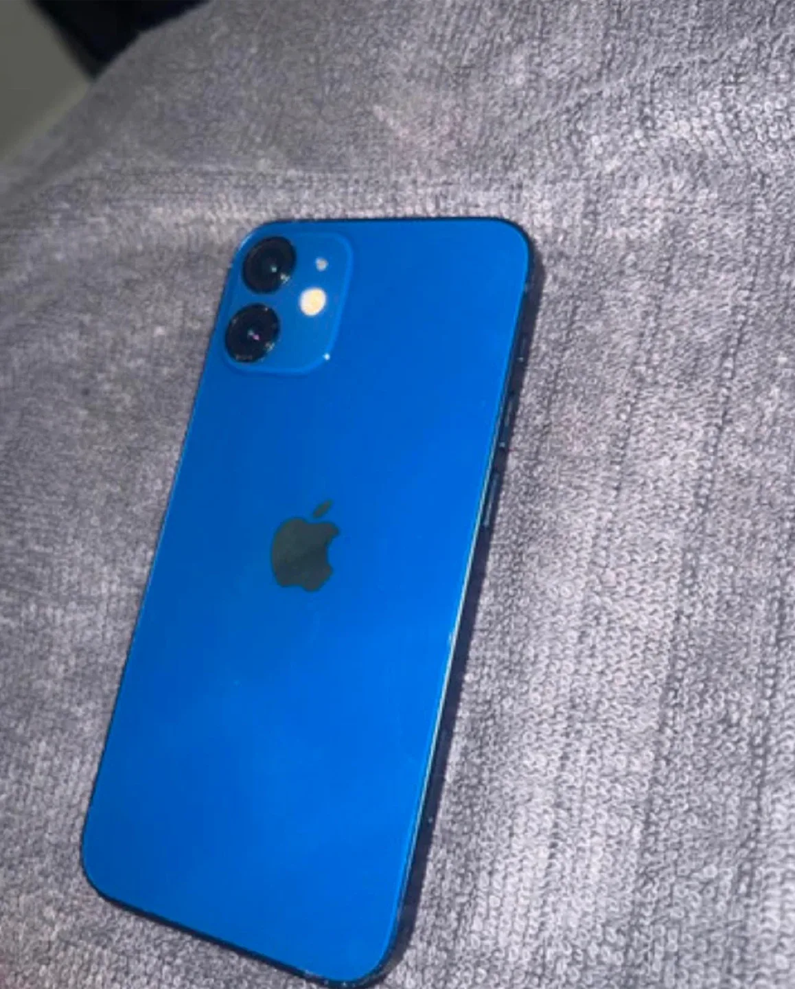 Apple iPhone 12 mini