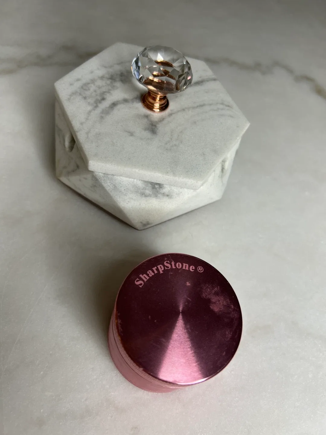 SharpStone Hard Top 4 Piece Herb Grinder & Marble Ashtray Set