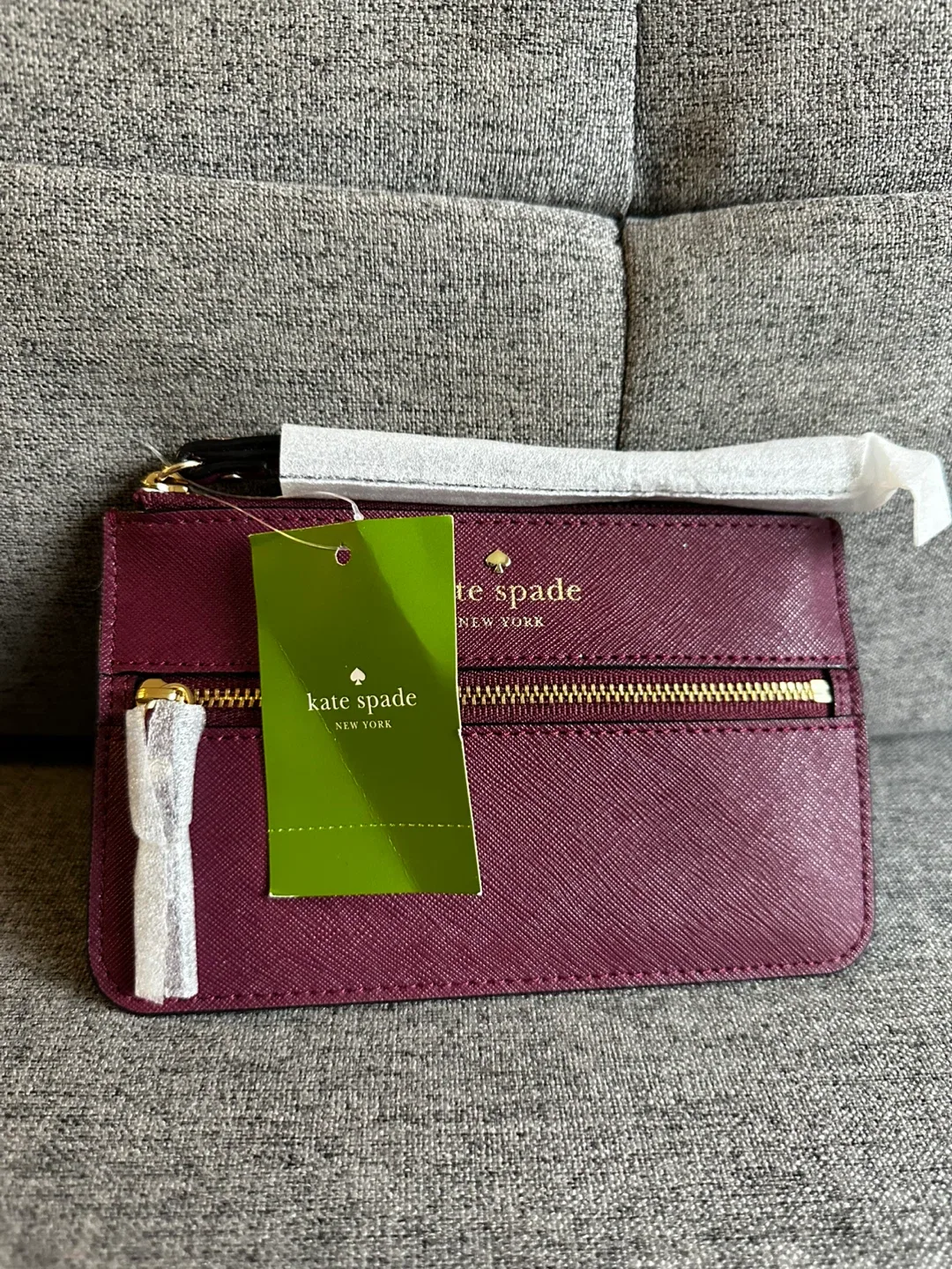 Kate spade wallet image indicator(2)