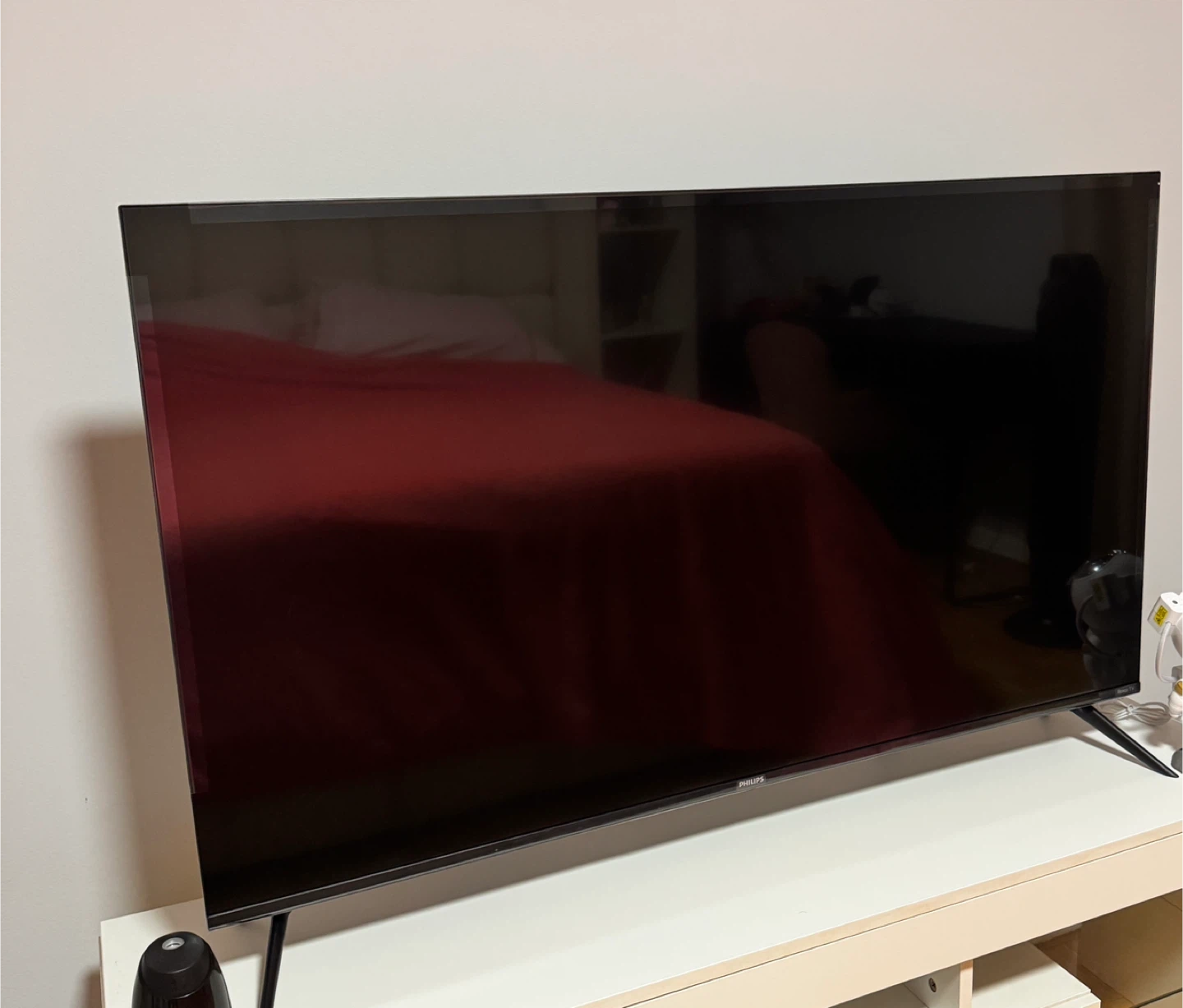 Philips 50" 4K Ultra HD Roku TV - brand  New!