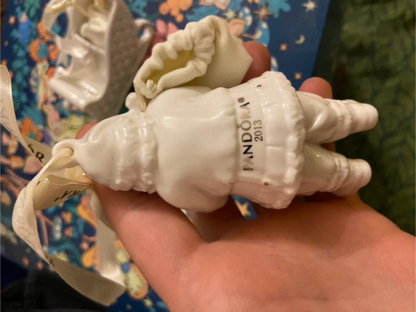 Pandora  2014 Christmas Ornament Porcelain Sled and Santa 2013 image indicator(4)