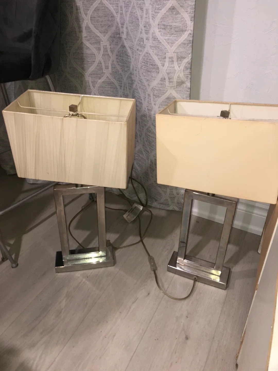 Pair of Rectangle Lamps image indicator(4)