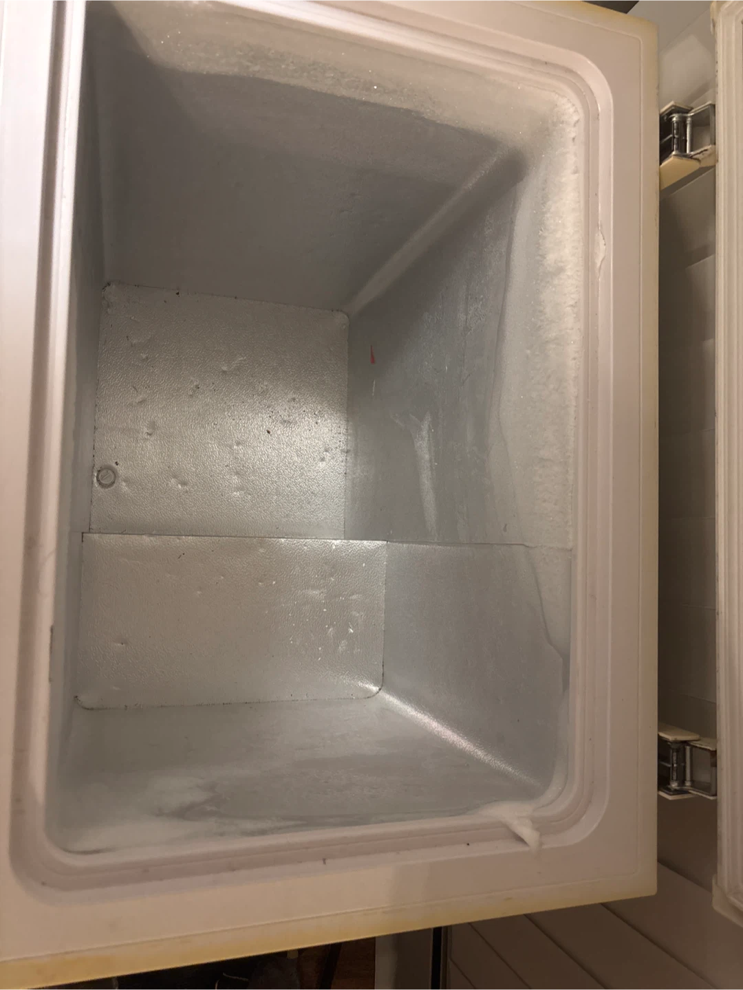 Chest Freezer - photo 2